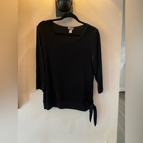 Chico’s Size 2 (Women 8-10) Travelers Side Tie Top - Black Excellent Condition - Picture 1 of 4